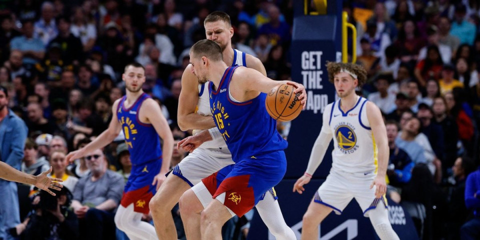 Nikola Jokić razmontirao skoro ceo tim: Brutalan slalom Srbina... (VIDEO)