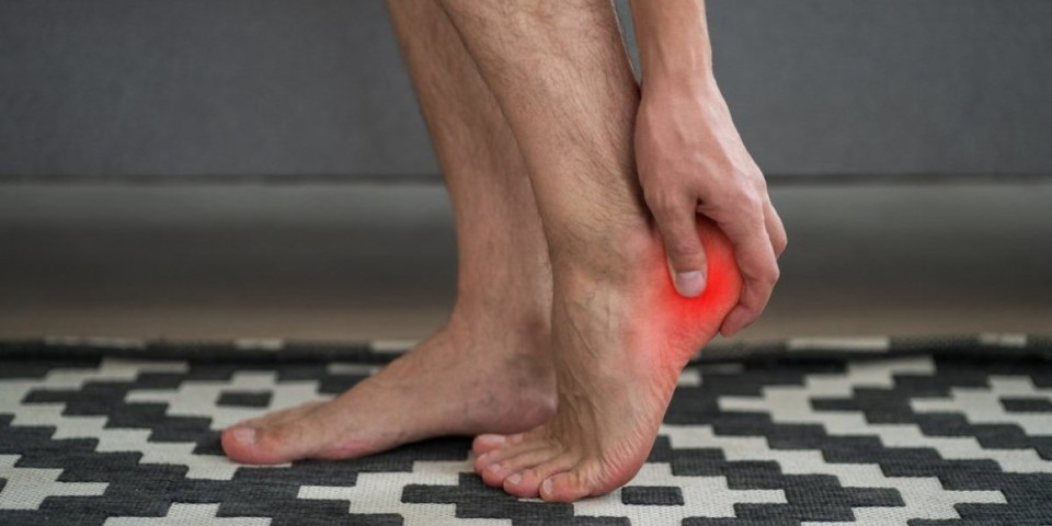 Zašto vas boli peta? Ovi uzroci mogu biti znak ozbiljnog problema