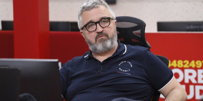 Jezive pretnje Vučićeviću dok je vodio specijalni program! Uredniku Informera stigla zastrašujuća poruka