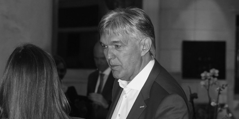 Zatekla je smrt Mikana Kozomore: Poznata pevačica ima duet sa pokojnim pevačem i voditeljem