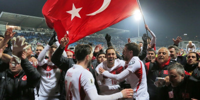 Turska srušila tzv. Kosovo i otišla na Mundijal: Prošli i Šveđani, BiH igra produžetke