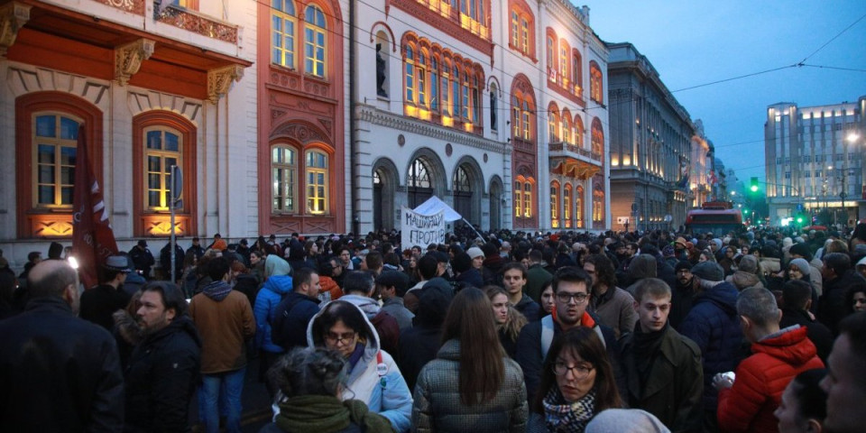 Hitno se oglasilo Tužilaštvo: Šta je pronađeno u zgradi Rektorata? (VIDEO)