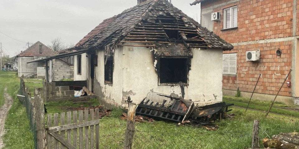 Žena se kretala uz pomoć štaka, nije uspela da se spase: Detalji jezivog požara u Lešnici (FOTO/VIDEO)