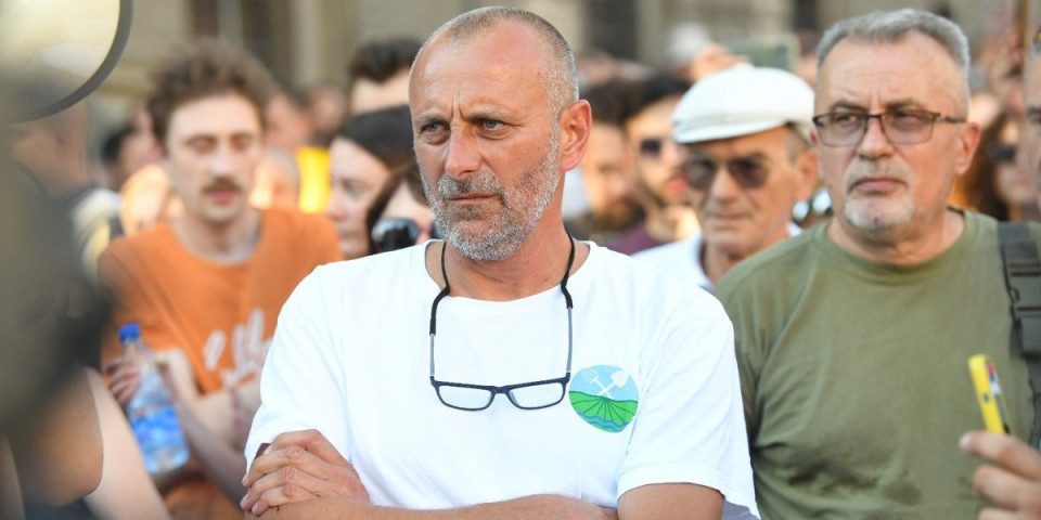 (VIDEO) Blokaderske bitange! Više od 17 meseci urnisali Srbiju - Kokanović bi sada od svega da opere ruke