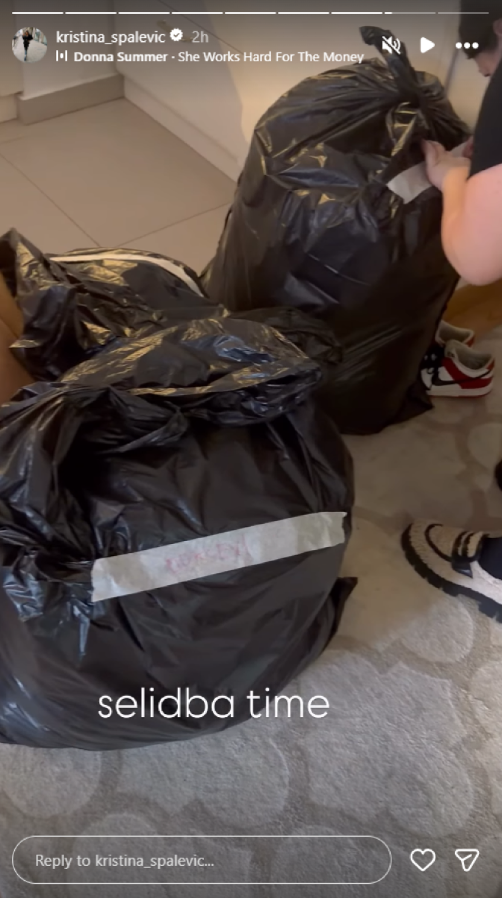 Spakovala stvari u kese za đubre i odlazi: Kristina Spalević uplašena za bezbednost