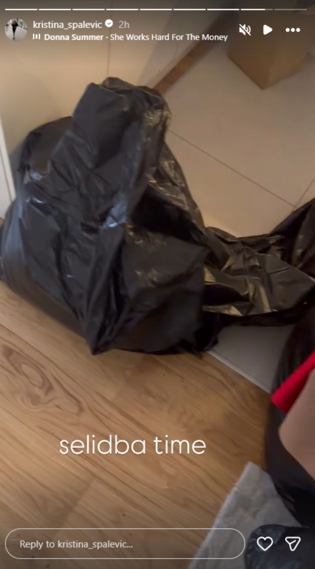 Spakovala stvari u kese za đubre i odlazi: Kristina Spalević uplašena za bezbednost