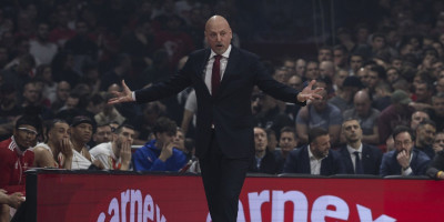 Haos na Malom Kalemegdanu: Posle poraza od Partizana traže hitnu smenu Saše Obradovića (FOTO)