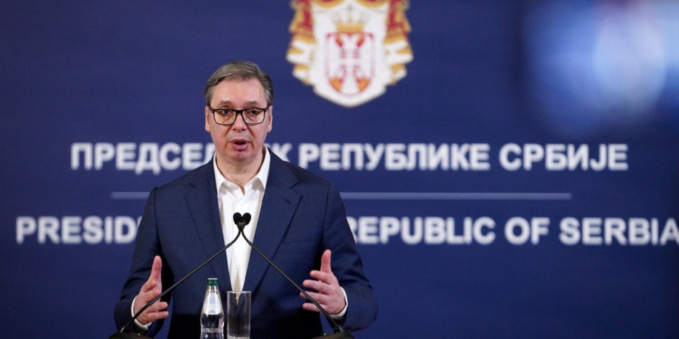 "Papa" se kandiduje za predsednika Srbije?! Vučić: Kad može Dugalić, Bakić i Kokanović - može i Đokić