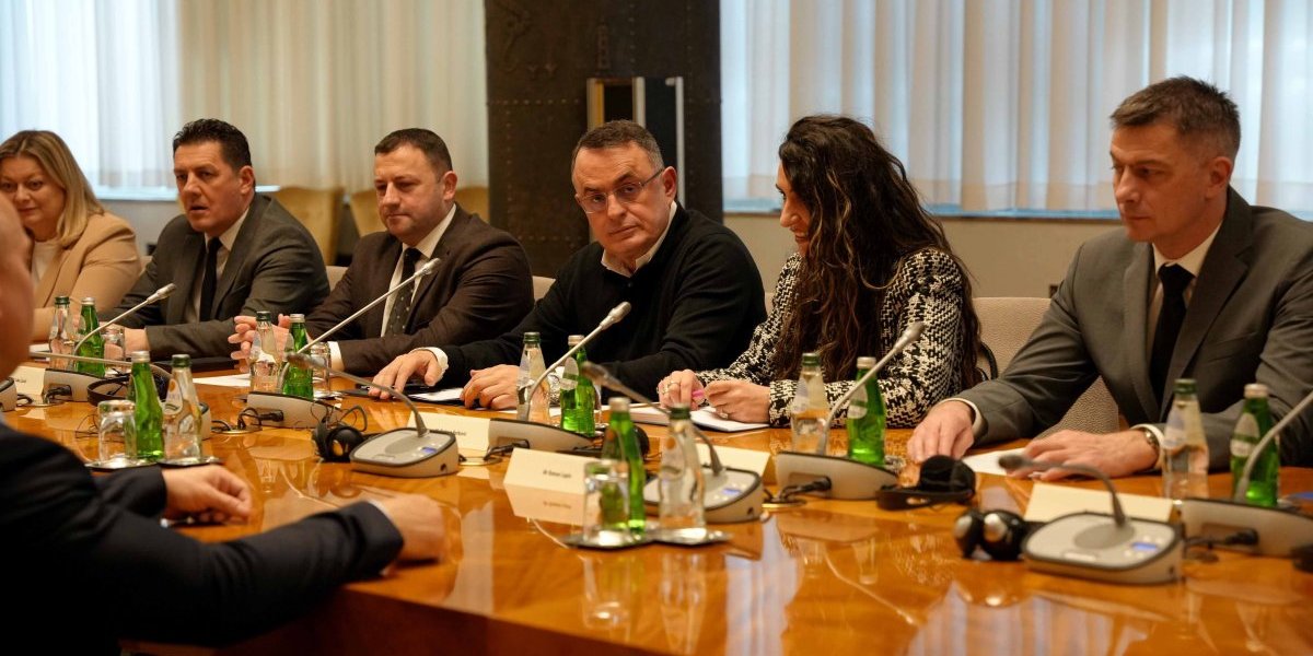 Arguj Kalantari i Vladan Zagrađanin, sastanak