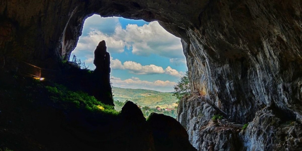 Otvorena jedna od najvećih speleoloških atrakcija u Srbiji: Spremna je za posete, ovo su cene ulaznica