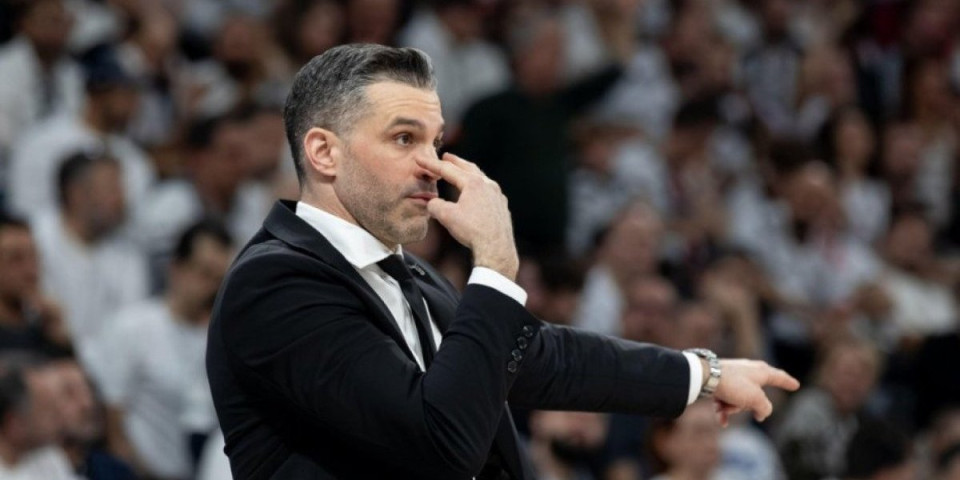 Makljaža na meču srpskih trenera! Alimpijević izborio finale Evrokupa, pa gledao jezivu tuču (VIDEO)