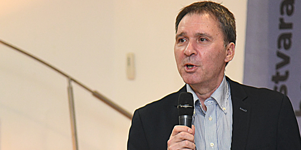 Kuknjava zbog smene Božića: Pokrenut novi krug histerije na tajkunskim medijima