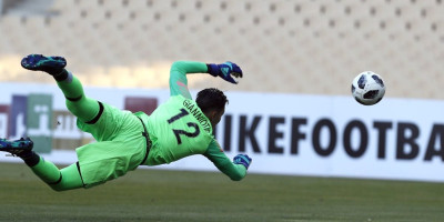 Au, ovaj zeznuo i Cvetkovića - Golčina sa 80 metara, ceo svet gleda u čudu (VIDEO)