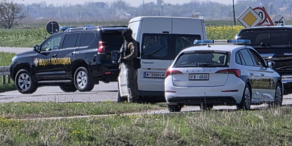 U crnim rančevima 4 kg eksplozivne materije! Oglasilo se tužilaštvo o drami u Kanjiži - Ovo su detalji