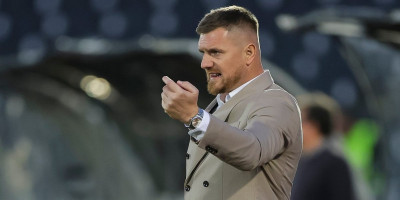 Mojim igračima mogu samo da skinem kapu: Jakšić srećan zbog plasmana u plej-of