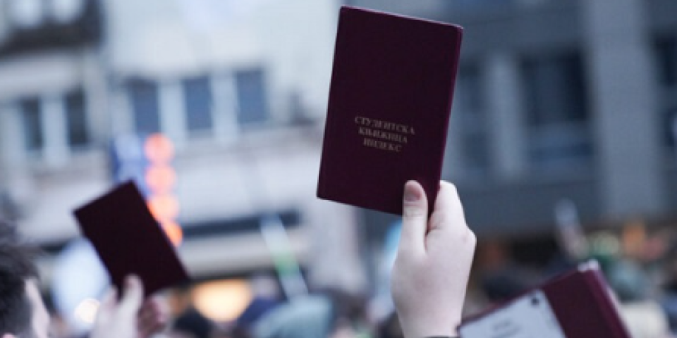 Skandal trese fakultete?! Studenti izneli šok tvrdnje: "Ko ide na protest – dobija desetku!"