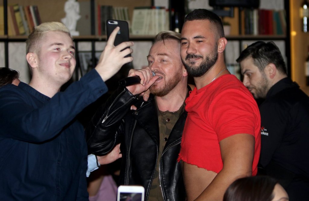 "Zorica nije dobro": Pevač izneo tužne detalje stanja Brunclikove