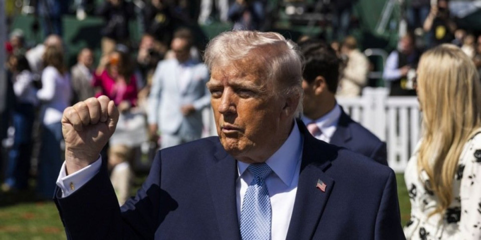 Trampov jeziv ultimatum: Imate rok do sutra, ili vas vraćamo 20 godina u prošlost!