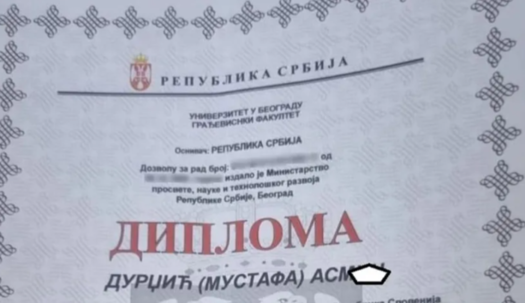 Objavljena diploma Asmina Durdžića: Evo koji državni fakultet je završio (FOTO)