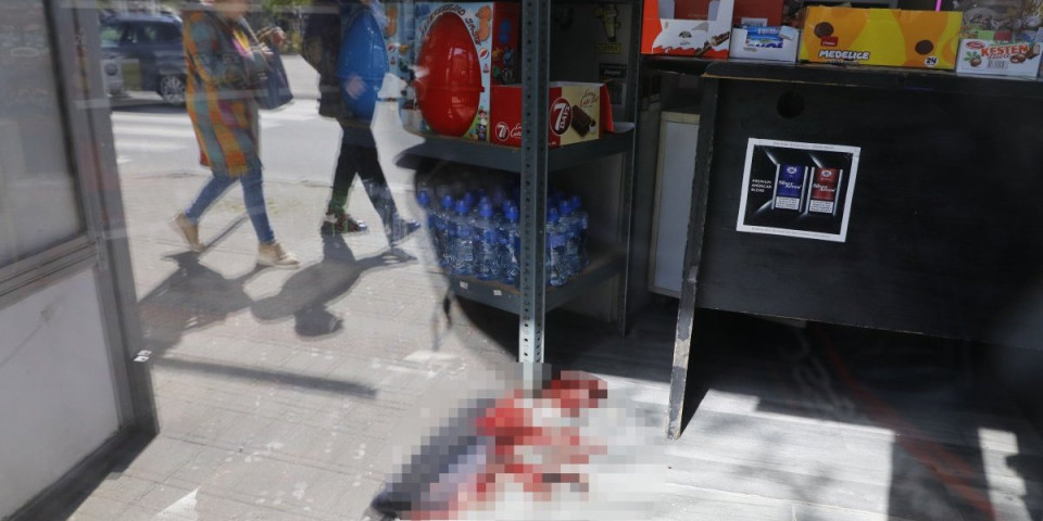 Sav užas u Obrenovcu vidljiv i danas: Maloletnik brutalno ubio partnerku svog dede, lokve krvi na sve strane (FOTO/VIDEO)