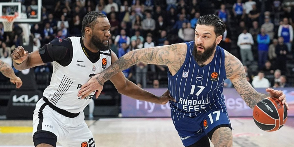 Efes posle drame i produžetka srušio Partizan: Gosti prosuli dvocifrenu prednost i prekinuli pobednički niz