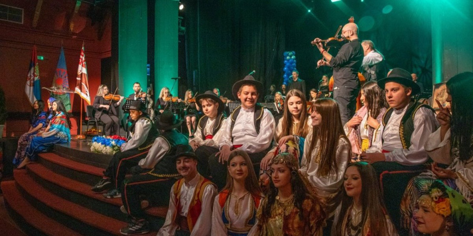 Danas je Međunarodni dan Roma! Slavimo bogatu kulturu i neiscrpnu snagu zajednice