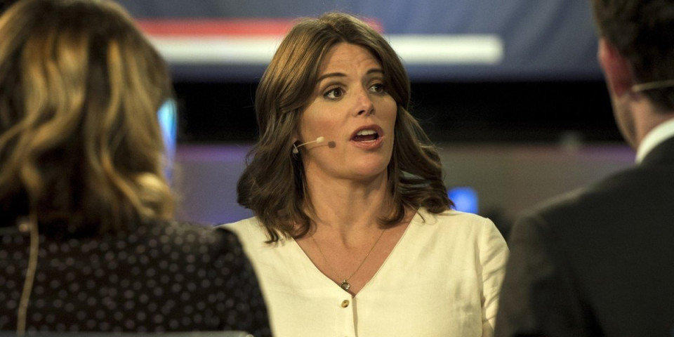 Poznata voditeljka se porodila na podu wc-a (FOTO)