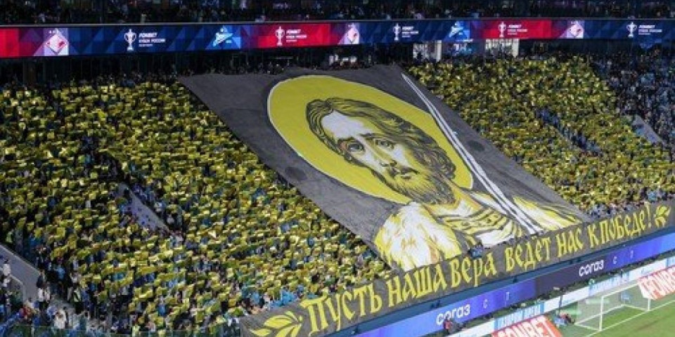 Kosovo je Srbija - Trese se Rusija: Navijače Spartaka i Zenita niko ne može da ućutka (VIDEO)