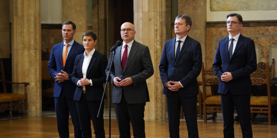 Vučević se obratio građanima nakon konsultacija: Spremni smo za izbore