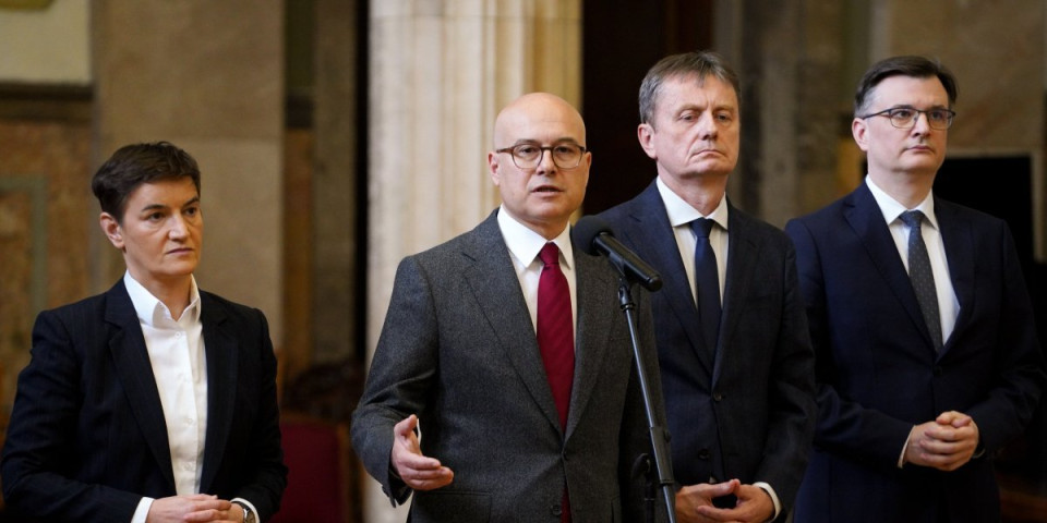 Kreće preispitivanje: Vučević najavio oštar potez - niko u SNS nije zaštićen!