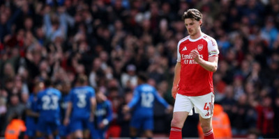 Klasični Arsenal - Titula ponovo dovedena u pitanje! Petrović i Bornmut slavili u Londonu