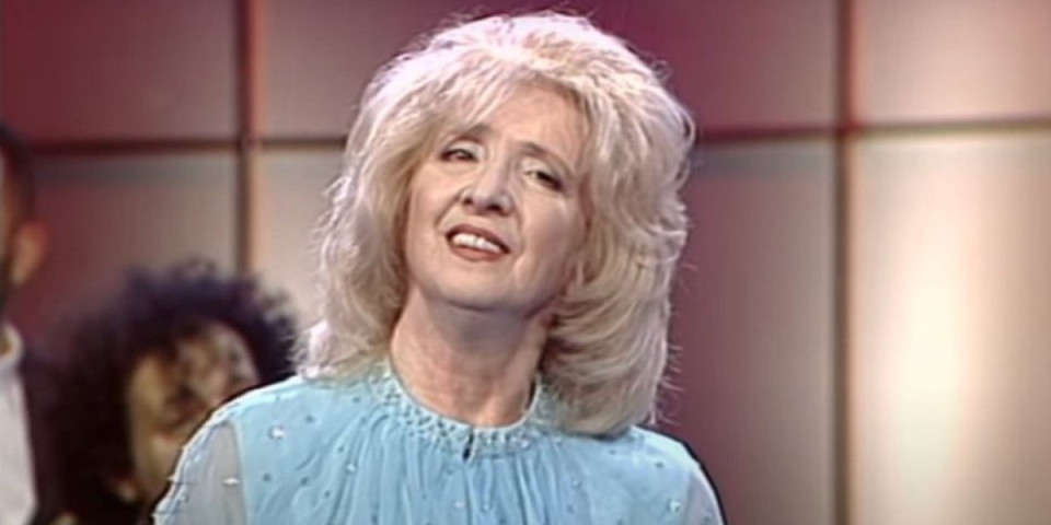 Pevačica opevala najveći hit o Vaskrsu, a malo ko zna za njenu tragediju: Ovako je pričala