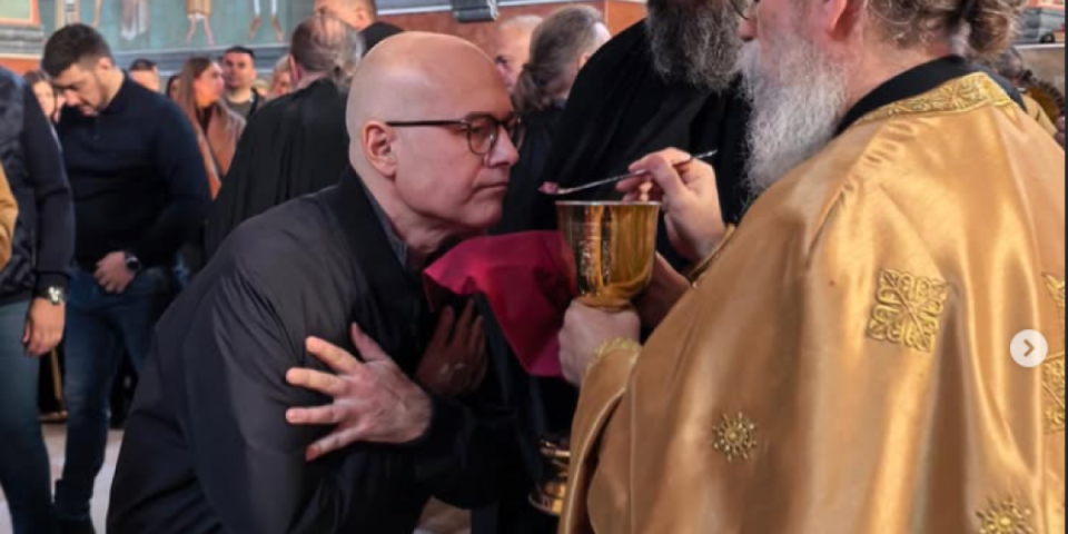 Vučević se oglasio nakon liturgije: Lider SNS poslao vaskršnju čestitku vernicima