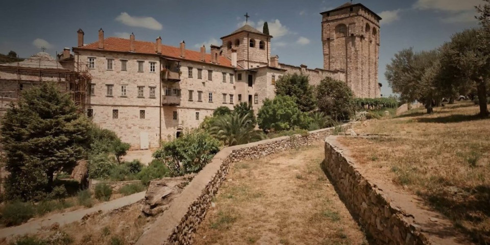 Idealno za dane Vaskrsa: Ovo su najbolji dokumentarci o srpskim manastirima i patrijarhu Pavlu