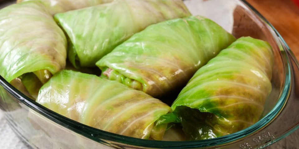 Sarma kakvu još niste probali: Recept sa svežim kupusom - lagana, sočna i ukusnija od klasične