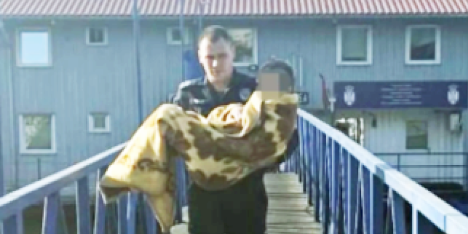 Sekunde su odlučivale: Rečna policija spasila oca i sina iz Save (FOTO)
