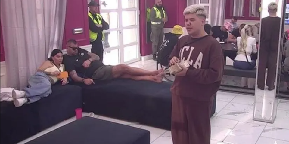 Uroš se suočio sa Stanijom nakon što ga je brutalno pretukla: "Pustiću te da smrdiš u mulju"