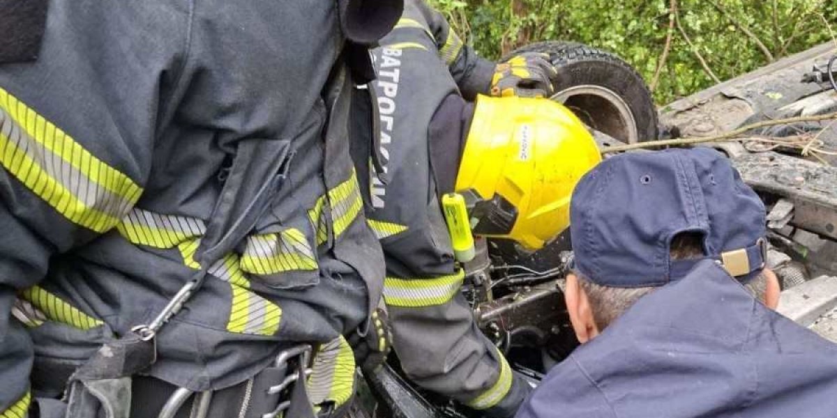 Vatrogasci-spasioci na terenu