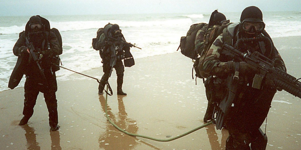 Počinje najstrašnija faza rata u Iranu! Elitna jedinica SAD dobila udarno naređenje: Svet gleda u Ormuz i čeka najgore