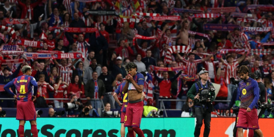 Krađa, ukradena je utakmica... Fudbaler Barselone bljuje vatru na sudiju