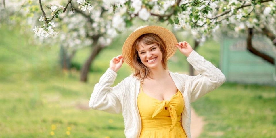 Džemper koji je must have ovog proleća: Ide uz svaki stil, idealan za slojevito oblačenje