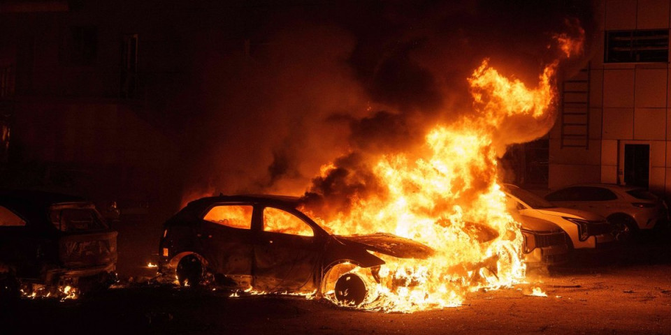 Krvava noć u Ukrajini! Serija udara na Kijev i Odesu: Najmanje 14 mrtvih, desetine ranjenih u talasu napada! (FOTO)