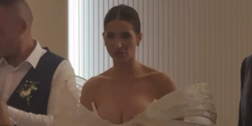 Udala se poznata pevačica: Snimke sa svadbe objavila naša prelepa glumica (FOTO)