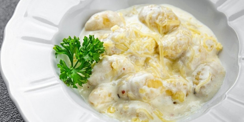 Ručak iz jednog tiganja: Kremaste njoke u grčkom jogurtu - spremne začas