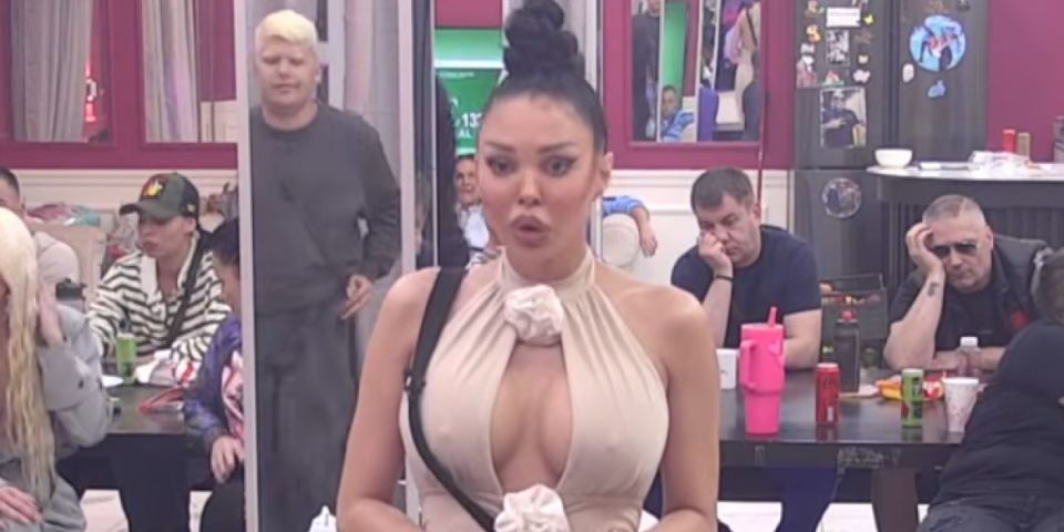 "Možeš da se j*beš, a ne možeš da sediš": žestoka svađa Maje i Milana Miloševića - Prekinut program