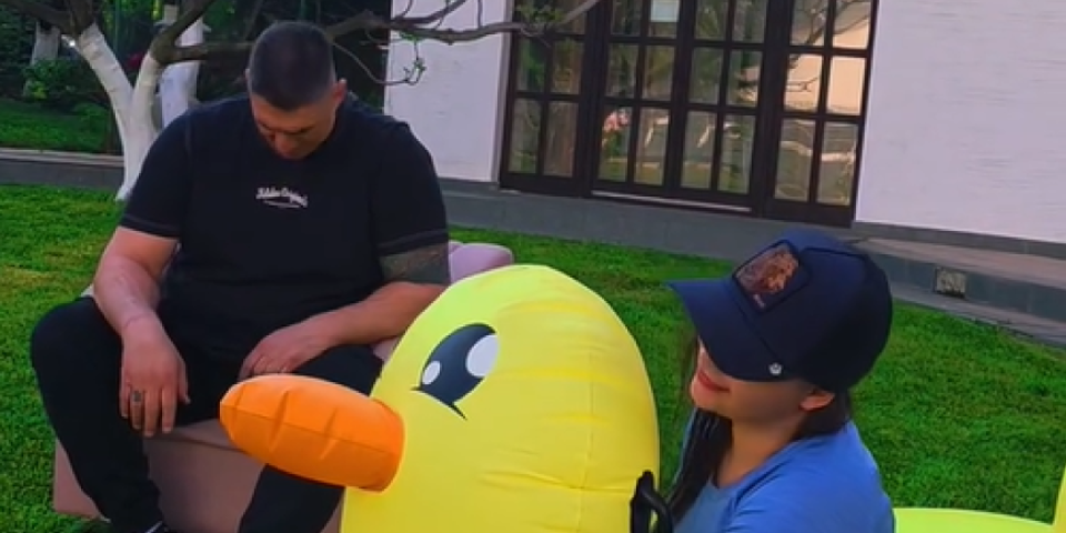 Tiktokerka sumnja da je trudna s Kristijanom: Golubović priznao da je bio intiman s njom