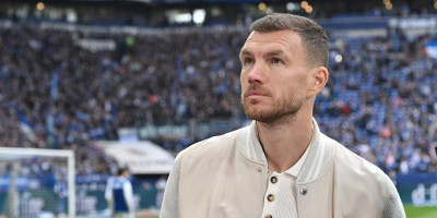 Edin Džeko izašao iz restorana u Beogradu, a nije platio račun: Mreže bruje o ovome, evo o čemu se radi (FOTO)