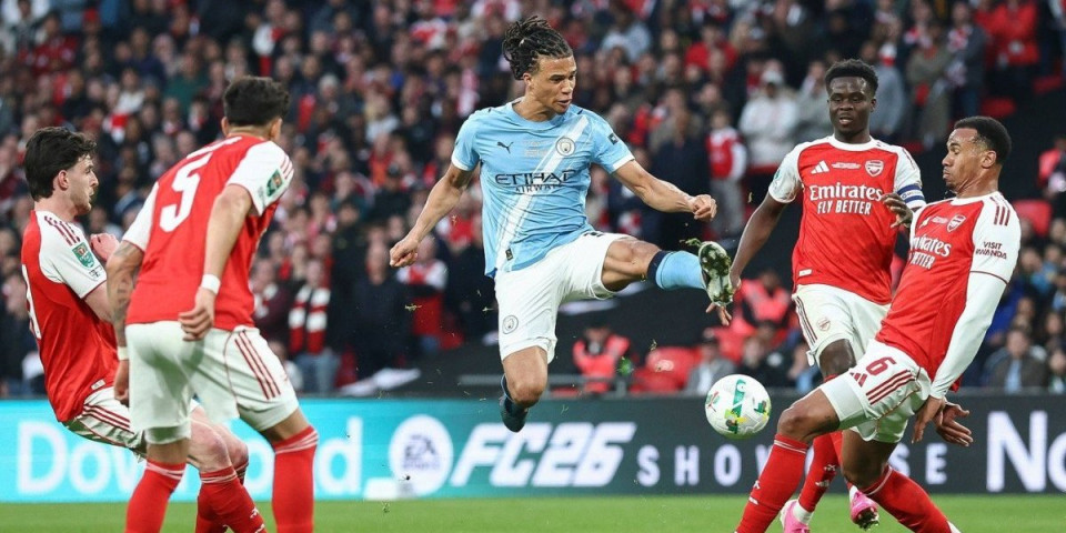 Bitka za titulu: Arsenal usred krize, Siti na sve ili ništa