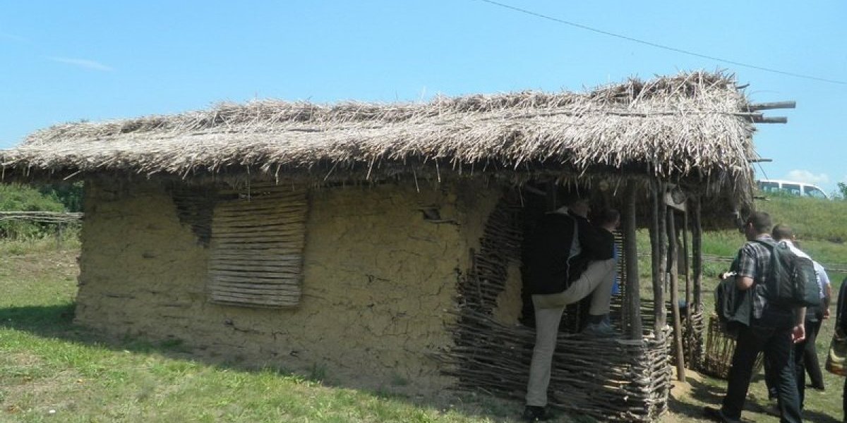 Kuća iz doba neolita