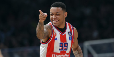 Au, Jago isprozivao navijače Zvezde - Brazilac se opasno naljutio, haos na društvenim mrežama (FOTO)